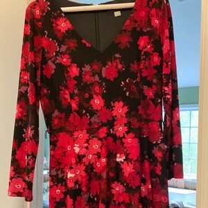 Tommy Hilfiger red flower dress. Size 4